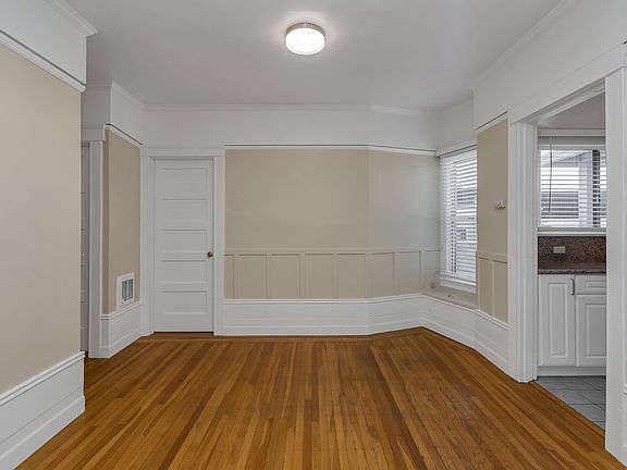 2nd image of 216 4th Ave APT 2