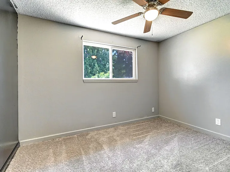 1713 113th Dr SE — Photo 13