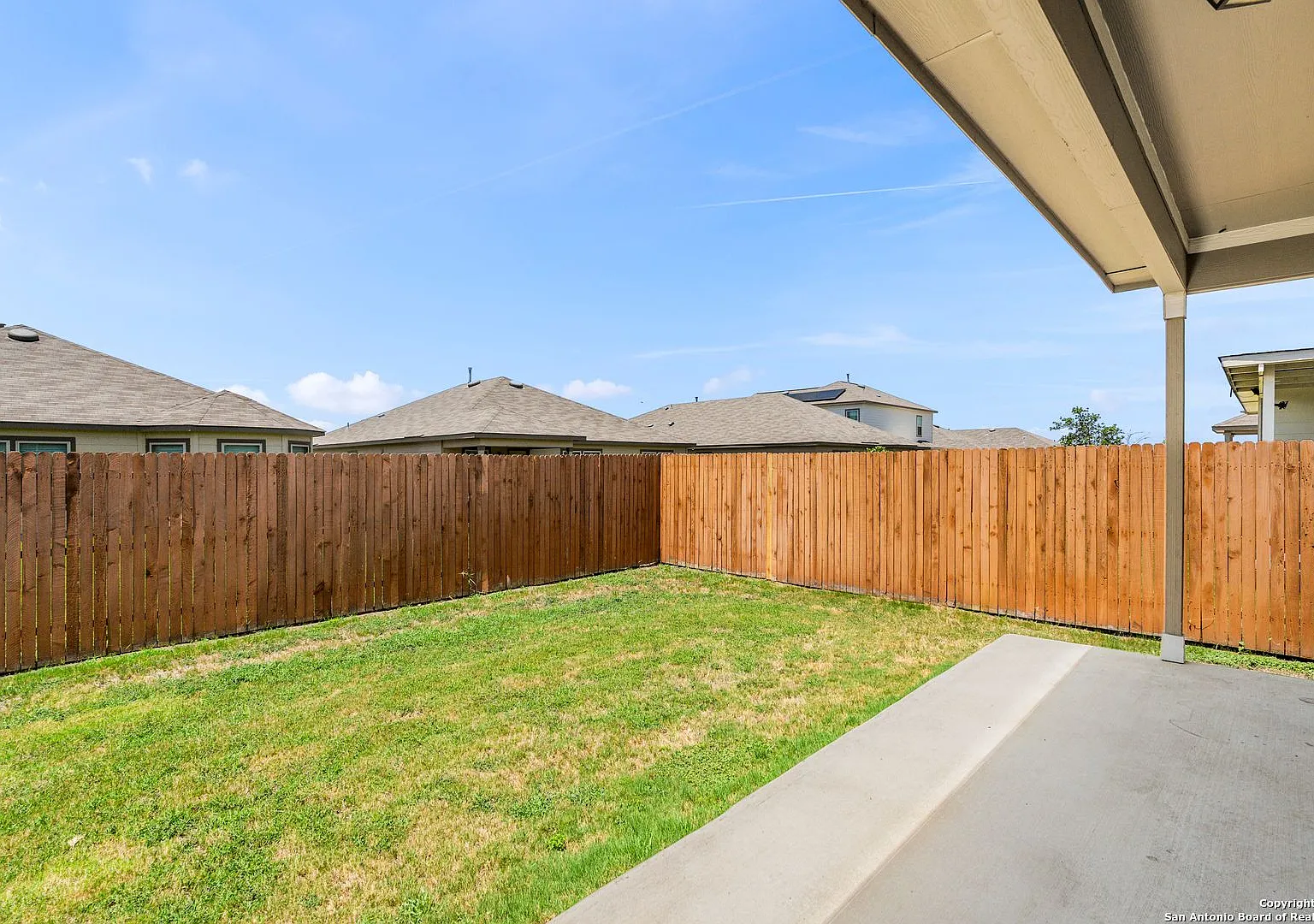 3 Bedroom 2 Bathrooms located in Paloma Subdivision — Photo 4