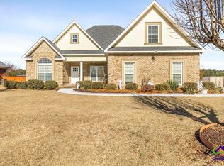 302 Estates Way, Warner Robins, GA 31088