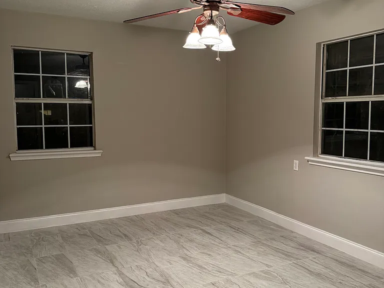307 Maple Ave — Photo 5