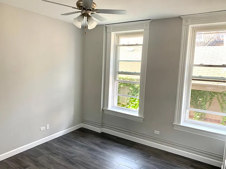1019 W Cullerton St #2R — Photo 6
