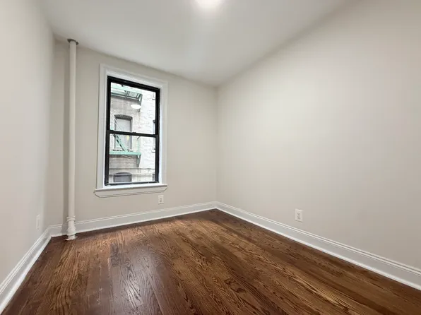 348 West 118th Street image 10 of 17