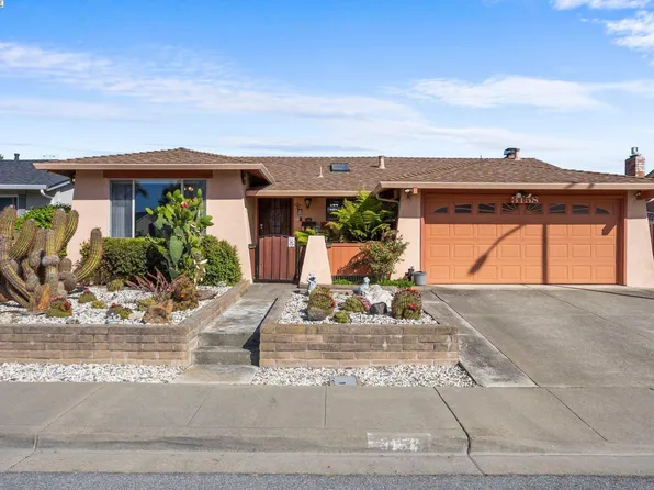 3158 Warwick Rd, Fremont, CA 94555