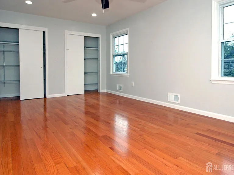 4 White Oaks Dr — Photo 20