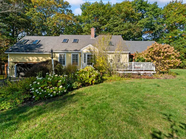 6 Riverview Drive, York, ME 03909