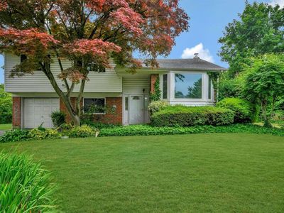 6 George Court, Melville, NY, 11747
