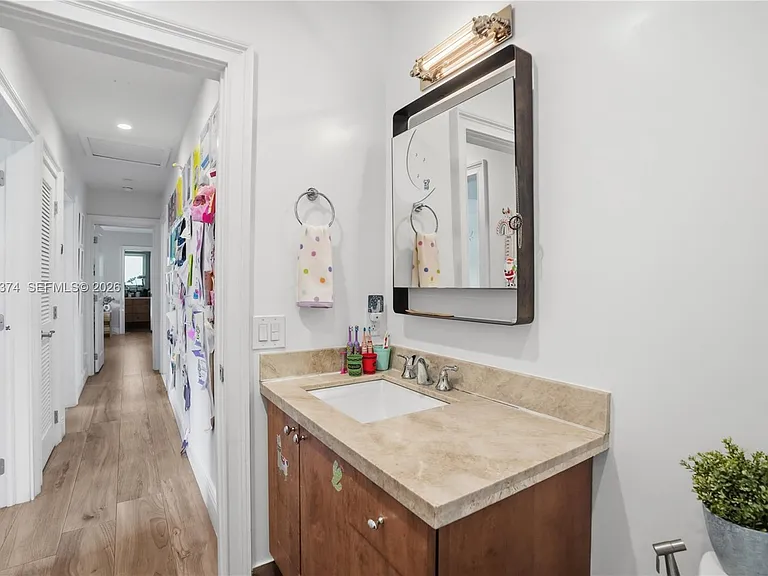 7830 SW 53rd Pl — Photo 19