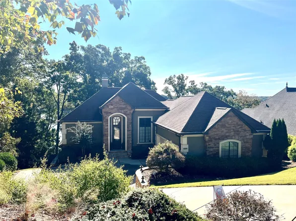 3225 Lake Pointe Dr, Belmont, NC 28012