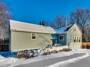 10025 39th Ave, Pleasant Prairie, WI 53158