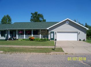 166 Pine St, Republic, MI 49879