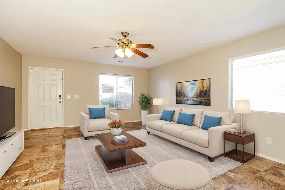 3 bed, 2.0 bath, 1401 sqft, $2,850 — Photo 3