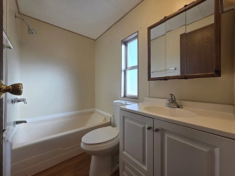 546 Roadrunner Dr — Photo 6