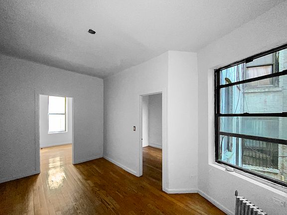 4th image of 525 W 135th St APT 2