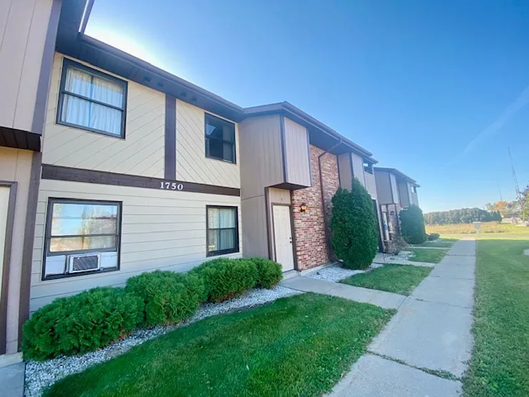 1750 Eldorado Dr #12 — Photo 2