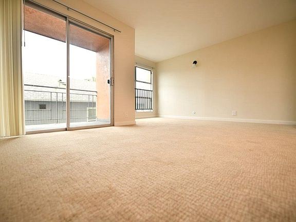 5th image of 95 Linda Ave APT 203