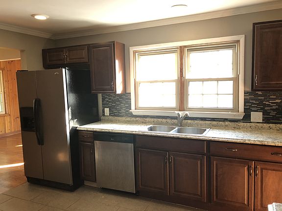 5th image of 4600 W Lincoln Cir