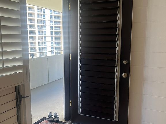 4th image of 425 Ena Rd #P7a