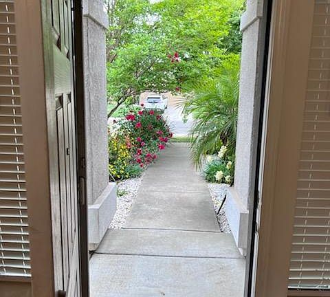 4th image of 3537 Cap Rock Way