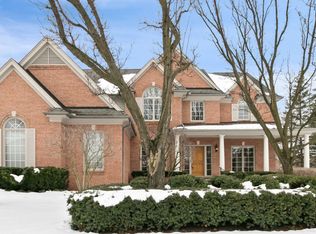 2939 Addison Cir N, Rochester, MI 48306