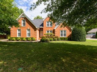 1614 Lewis Cir, Murfreesboro, TN 37129