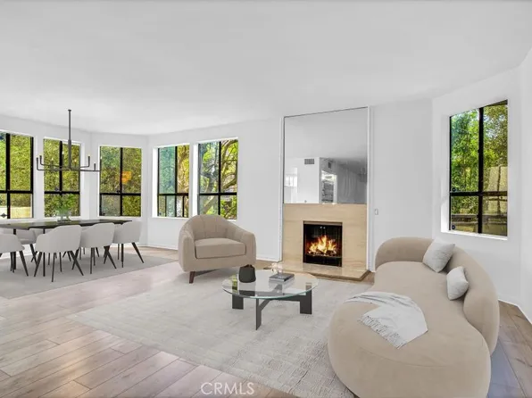 1277 S Beverly Glen Blvd APT 202, Los Angeles, CA 90024