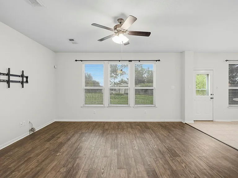 3039 Orange St — Photo 6