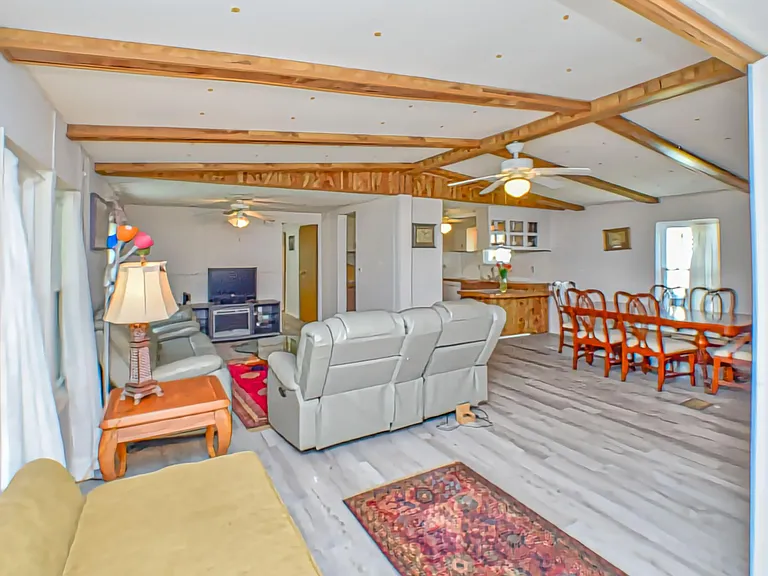 226 Treasure Beach Rd — Photo 24