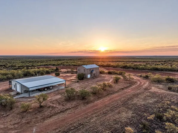 1296 County Road 368, Spur, TX 79370