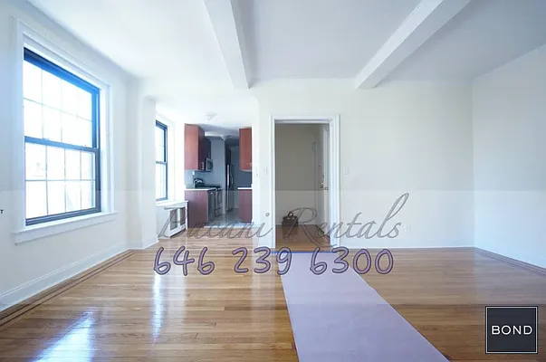 Rented by Bond New York | media 23