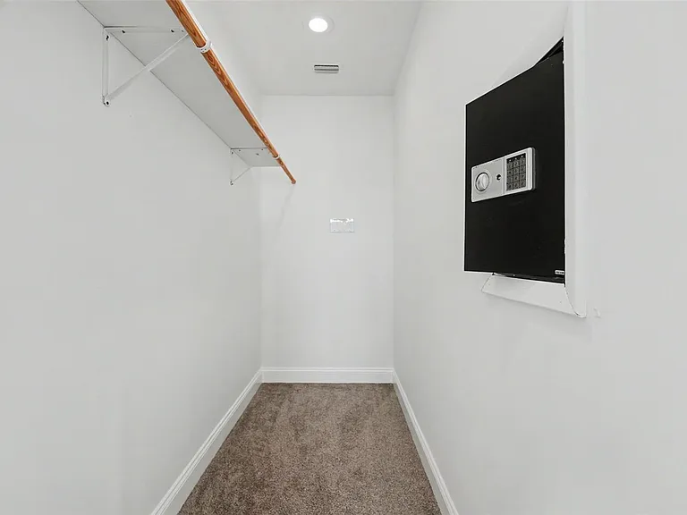 1018 7th Ave S — Photo 37