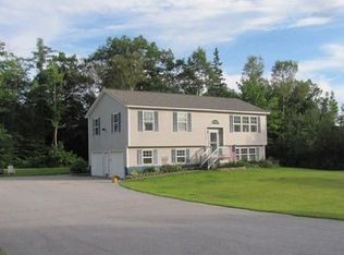 174 Smith Rd, Hermon, ME 04401