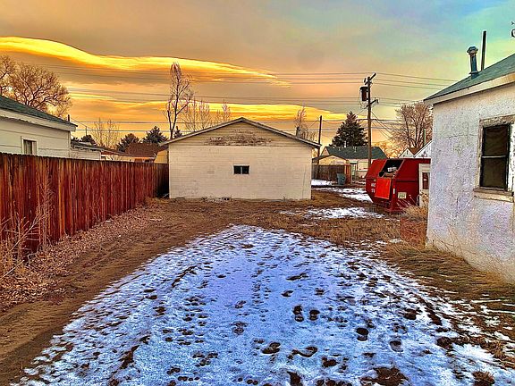 3rd image of 2312 6th Ave