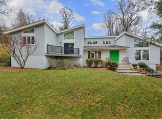 8 Union Hill Rd, Denville Twp., NJ 07834