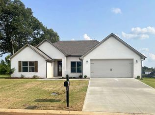 12 Tara Dr, Medina, TN 38355