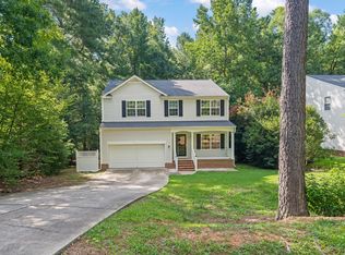 228 River Hills Dr, Clayton, NC 27527