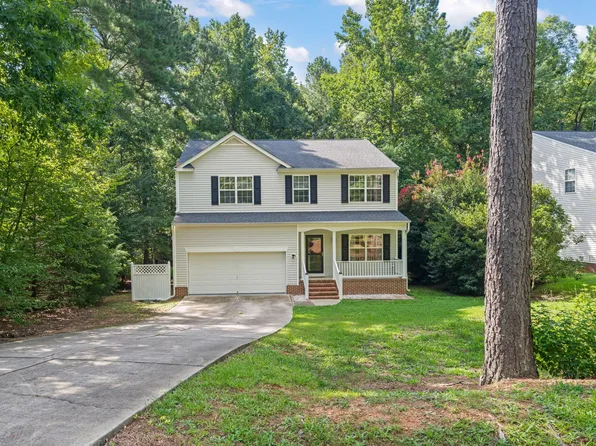 228 River Hills Dr, Clayton, NC 27527