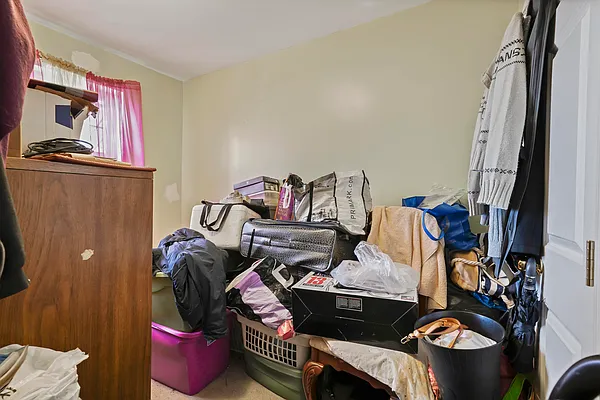 Sold by Keller Williams Realty Landmark II | media 9