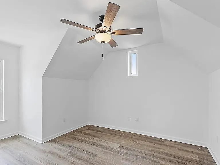 3675 Meadow Vista Ln — Photo 20