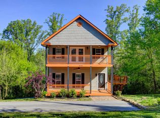 6203 Ridgeview Rd, Knoxville, TN 37918