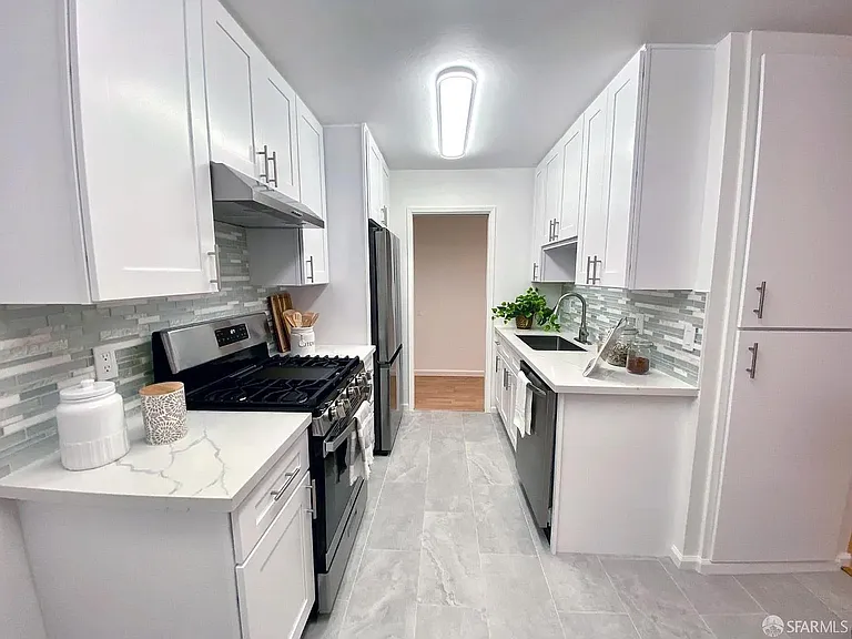 38500 Paseo Padre Pkwy — Photo 14