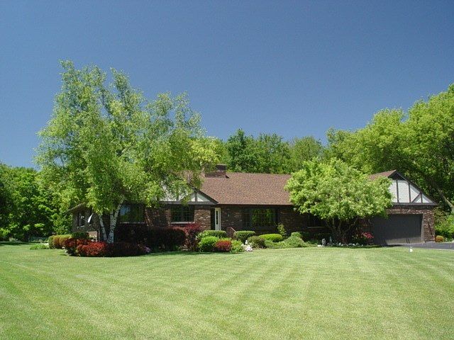 2nd image of 3421 James Way