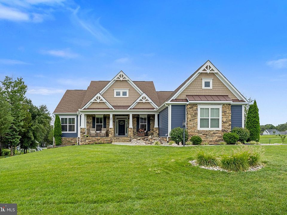 1st image of 201 Saratoga Woods Ln
