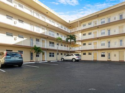 3940 NW 42nd Avenue #213, Lauderdale Lakes, FL, 33319