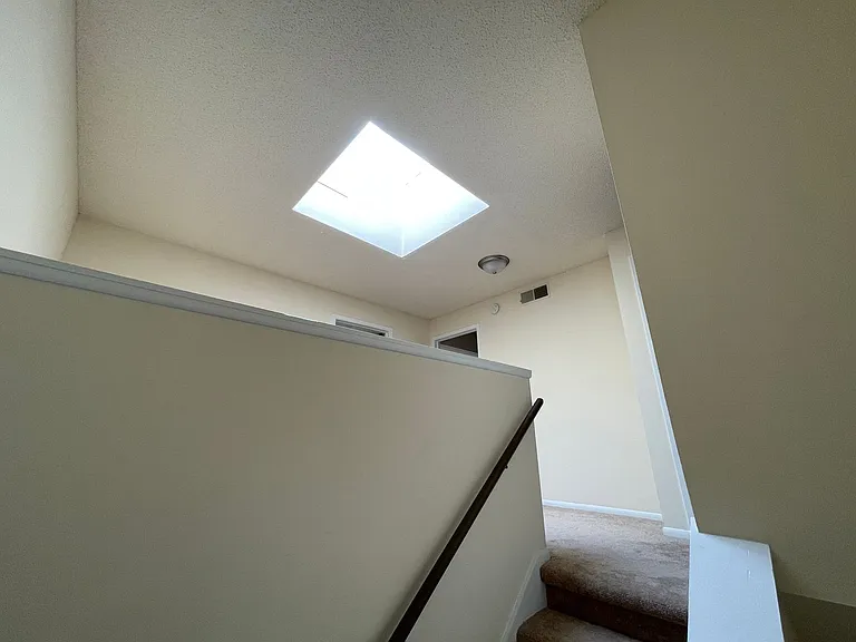 Wingra West Apartments — Photo 36