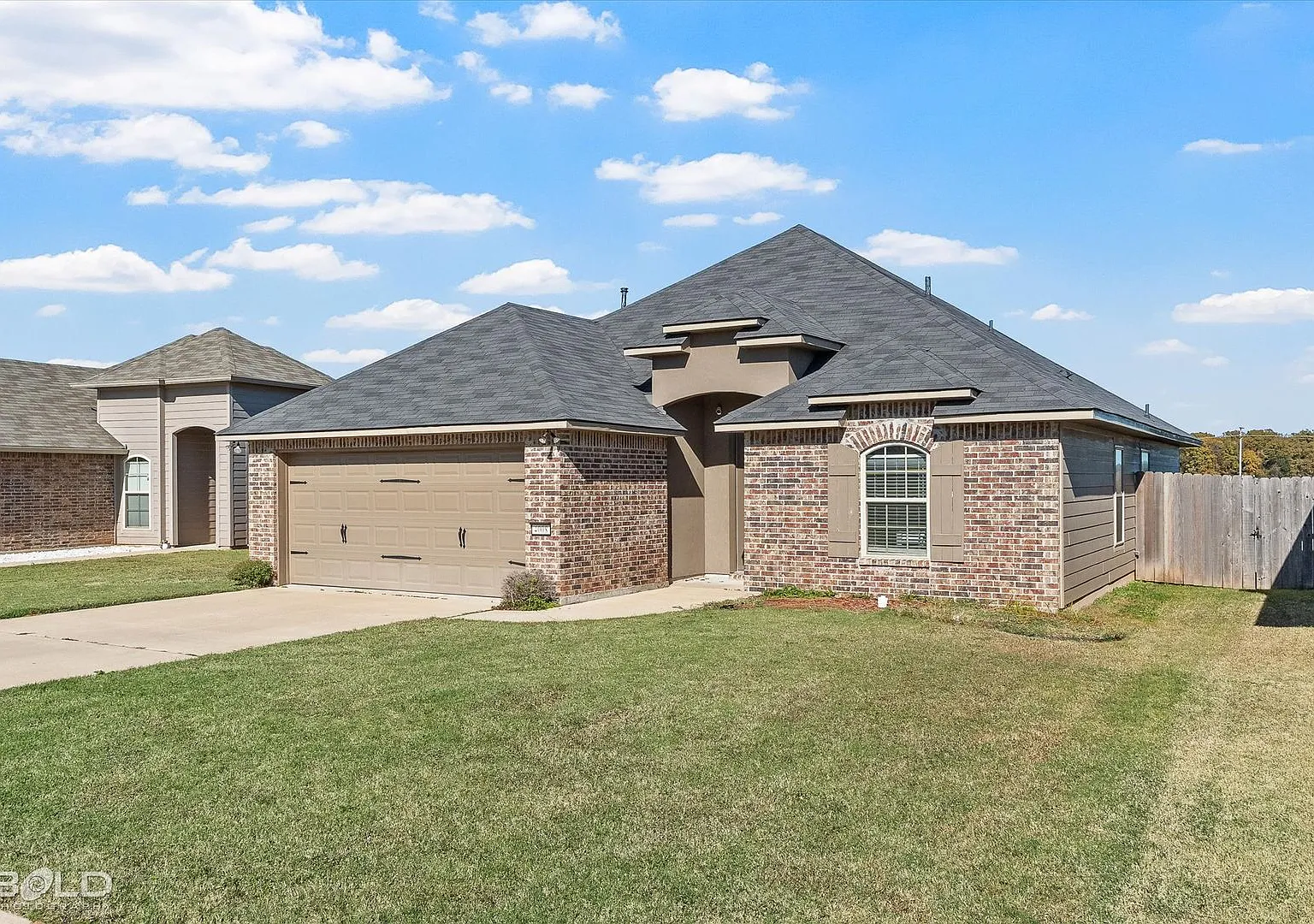 Legacy Subdivision 3BD/2BA - — Photo 2