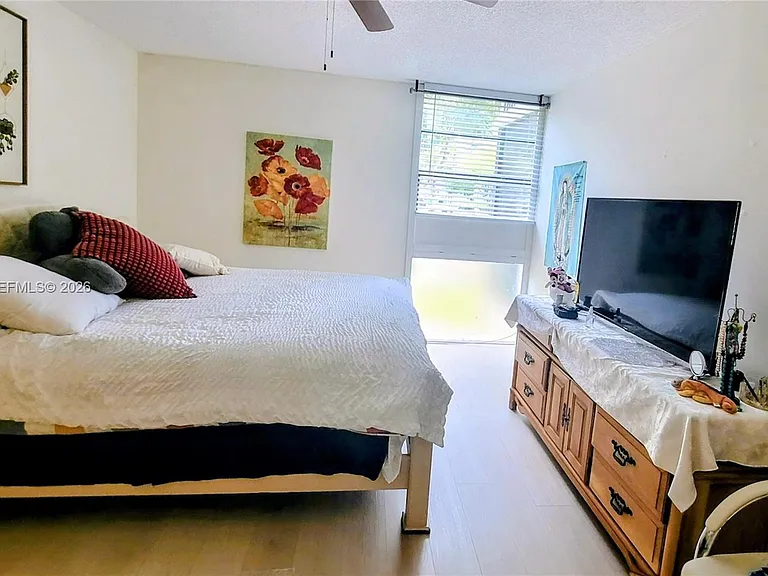 3101 N Country Club Dr #101 — Photo 10