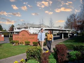 Poplar Village North