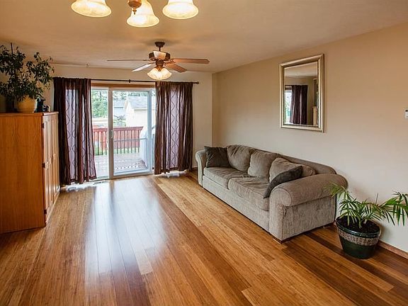 5th image of 4609 E 13th Ave