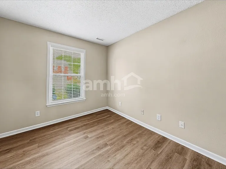 14249 Country Breeze Ln — Photo 9